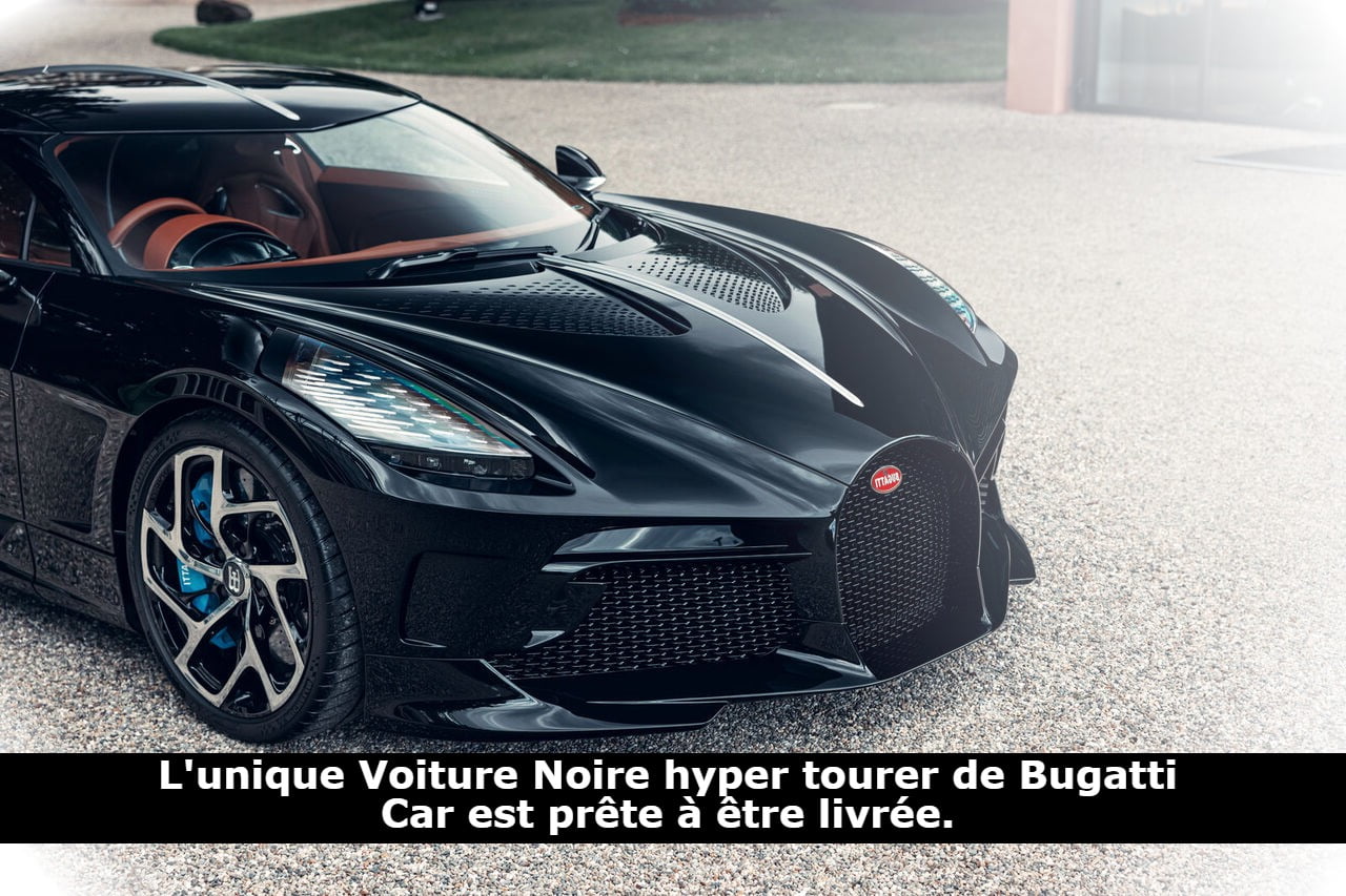 L'unique Voiture Noire hyper tourer de Bugatti Car est prête à être livrée.
