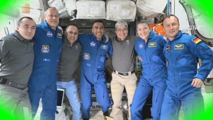 La SSI reçoit un nouvel équipage avec l'arrivée du SpaceX Crew-3