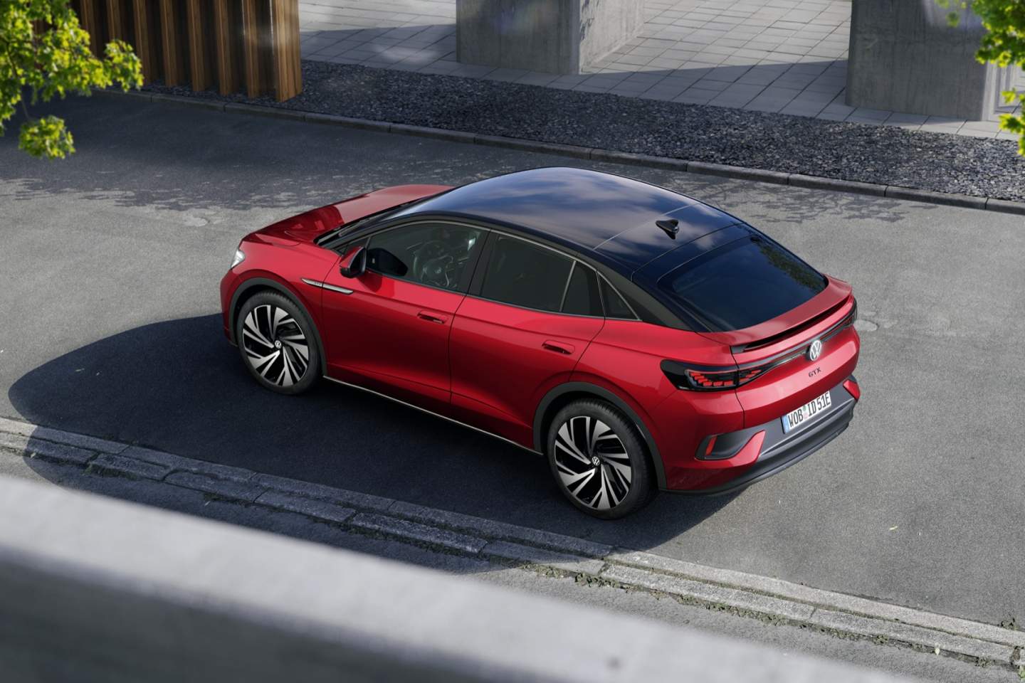 Les VW ID.5 et ID.5 GTX 2022 confèrent une allure plus élégante aux SUV électriques.