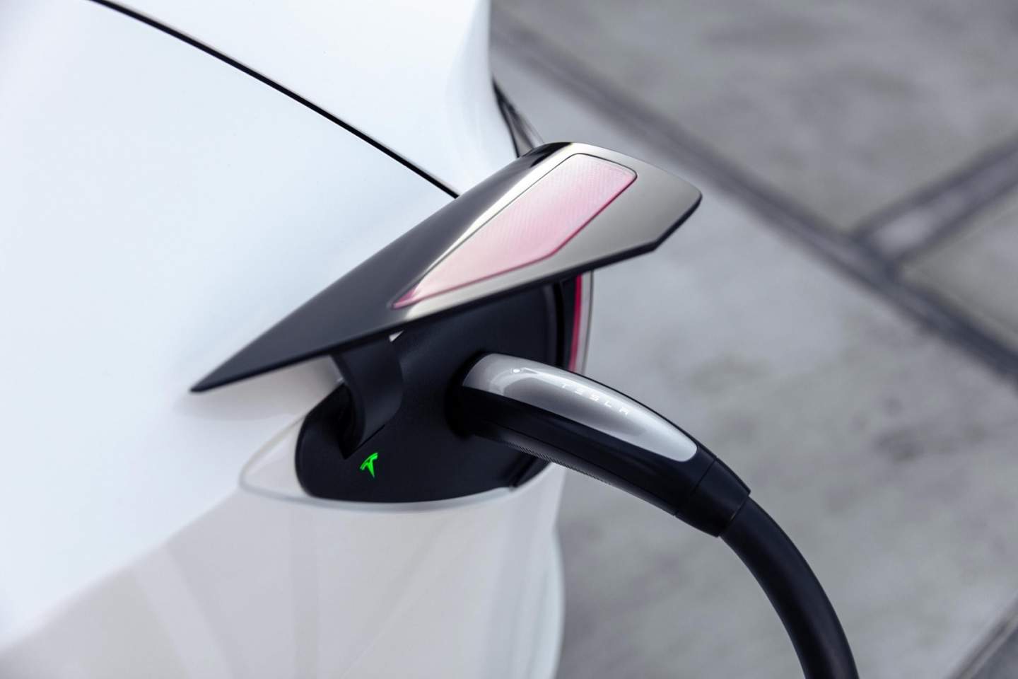 La société Tesla met à l'essai un accès au Supercharger pour tout véhicule électrique