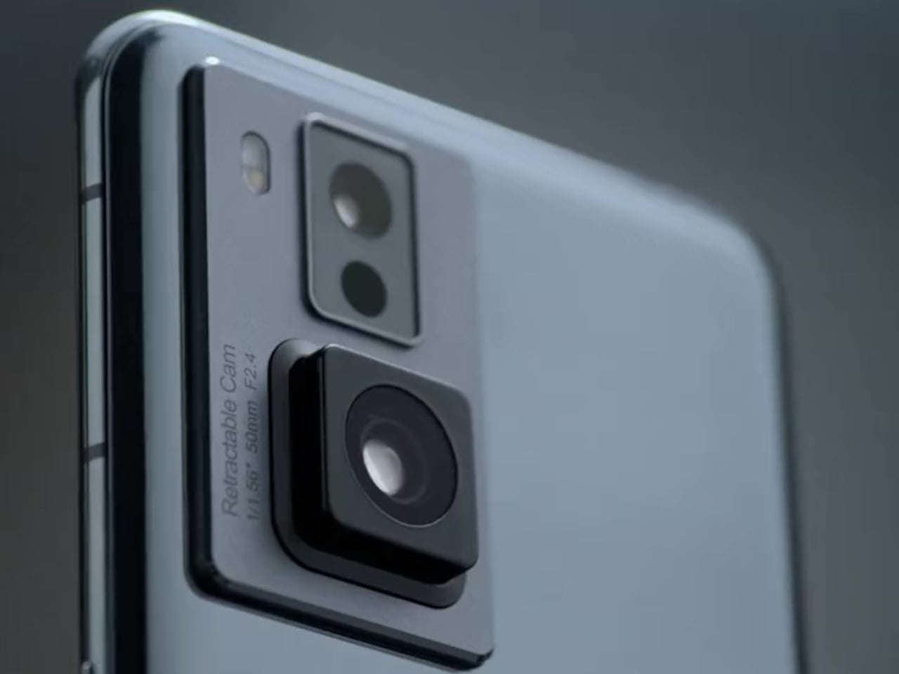 La caméra rétractable d'OPPO veut réparer les téléphones branlants