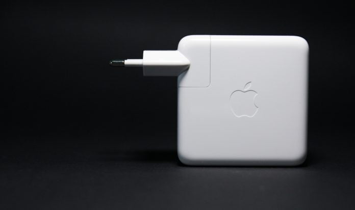 Une fuite révèle le premier chargeur double USB-C d'Apple pour iPhone